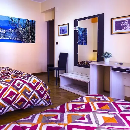 Solaris B&B-2