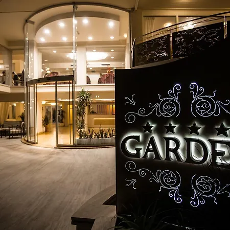 Hotel Garden-3