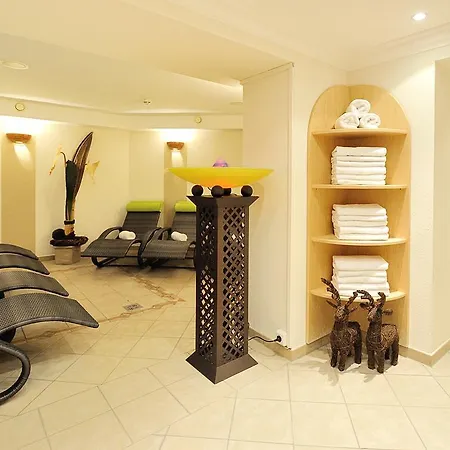 Hotel Garni Valuella-3