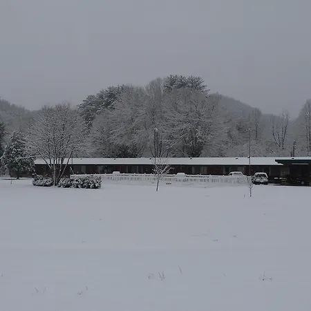 Two Rivers Lodge-3