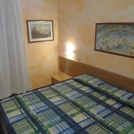 Hotel Arno-3