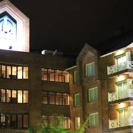 Hotel Reviens-2