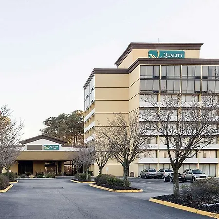 Quality Inn Near Hampton Coliseum-2