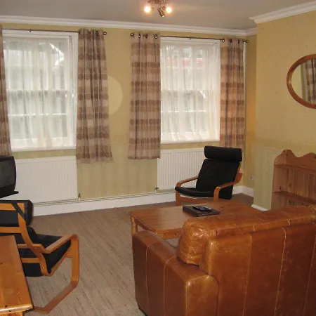 Canterbury Hotel Cottages And Apartment'S-3