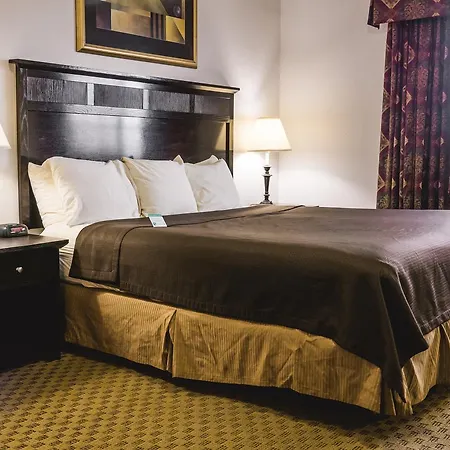 Cobblestone Inn & Suites - Platteville-3