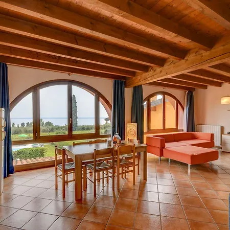 Residence Corte Ferrari -Ciao Vacanze--2