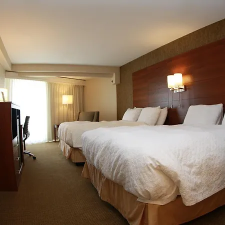 Budget Host Inn & Suites-3