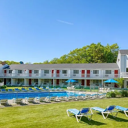 Rhumb Line Resort-2