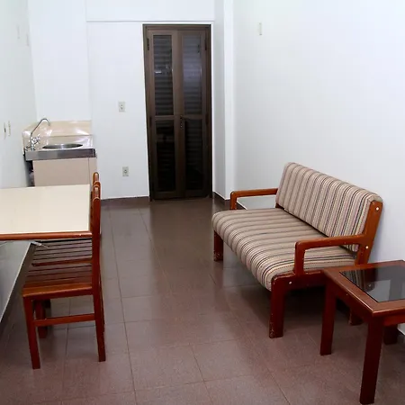 Mabruk Barretos Apart Hotel-2
