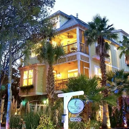 Water'S Edge Inn - Adults Only-2