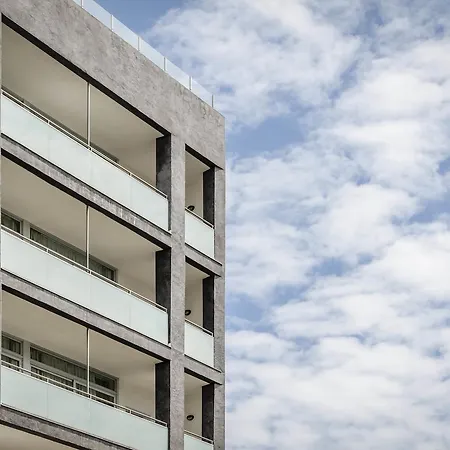 Exe Cunit Suites & Spa-3