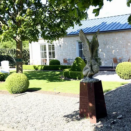 Green Cottage-3