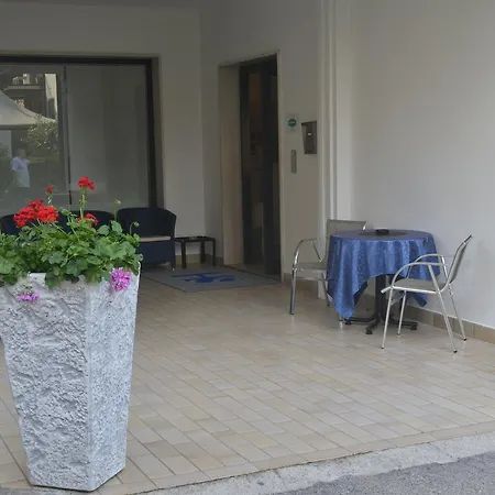 Hotel Serenella-2
