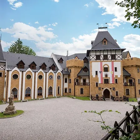 Zámek Lužec Spa&Wellness Resort-2