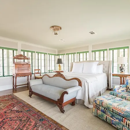Clifton House - Observatory - King Suite, Sleeps 4, Mississippi River Views-2
