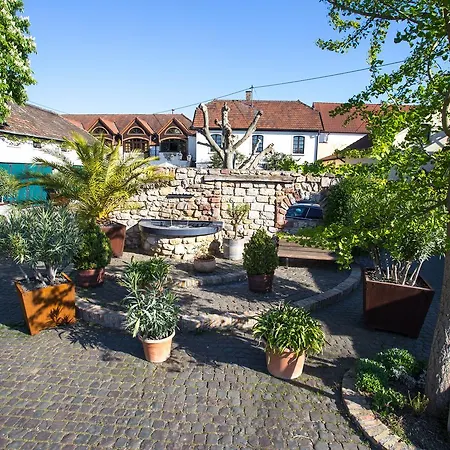 Landhotel Battenheimer Hof-3