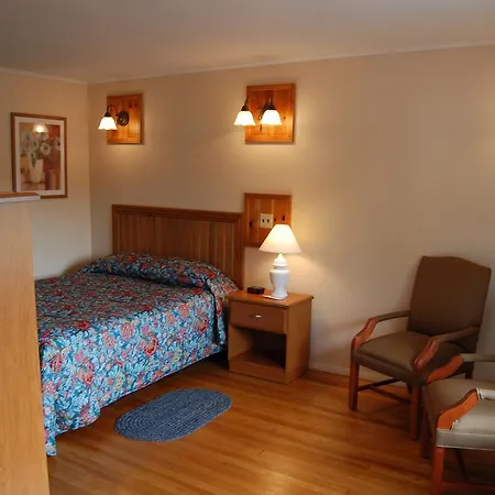Grand View Motel-3