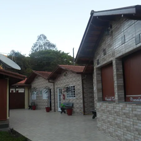 Pousada Tia Lilía-2
