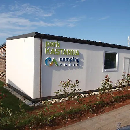 Camping Adria Mobile Homes In Camping Kastanija-3