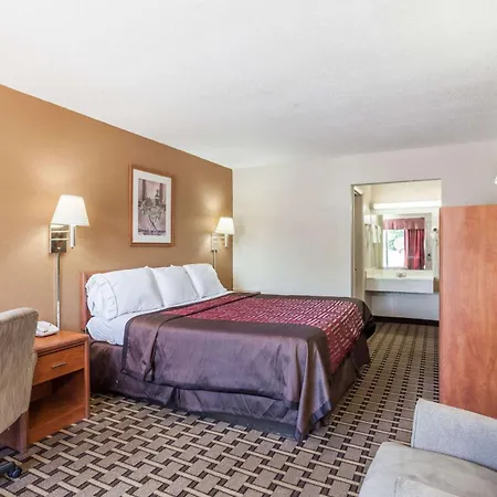 Knights Inn Murfreesboro-3