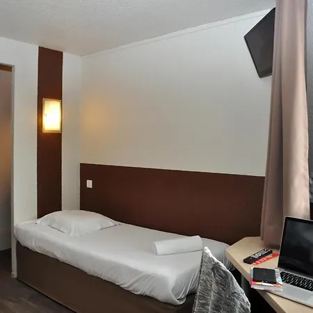 B Hotel Caen Mondeville-3