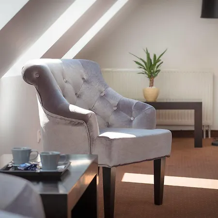 Bastion Hotel Budapest-2