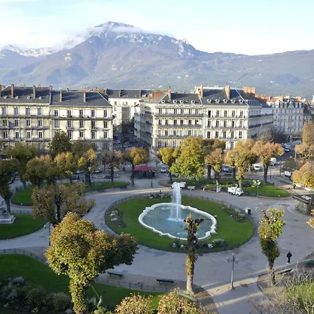 Hôtel d’Angleterre Grenoble Hyper-Centre-3