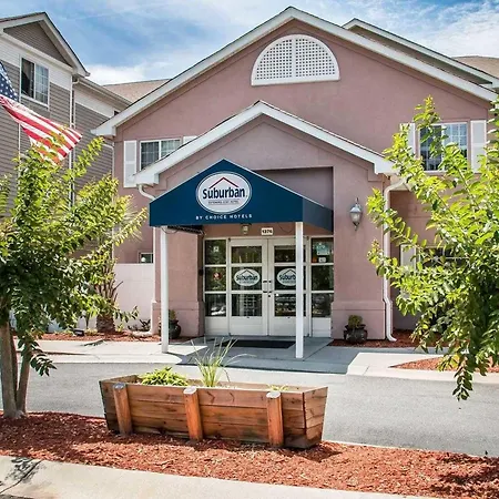 Suburban Extended Stay Hilton Head-2