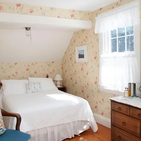 Candlebay Inn-2