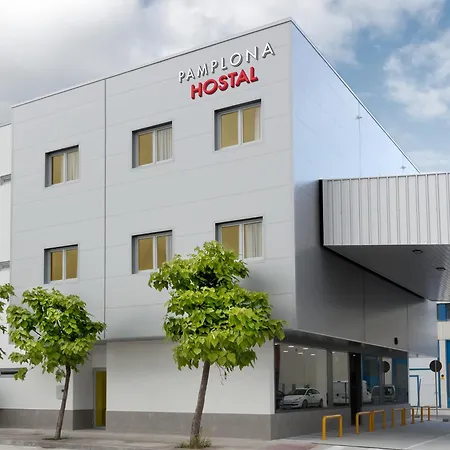 Iraipe Pamplona Hostal Auto Check-In-3