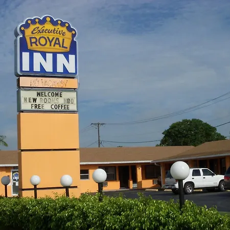 Executive Royal Inn Clewiston-3