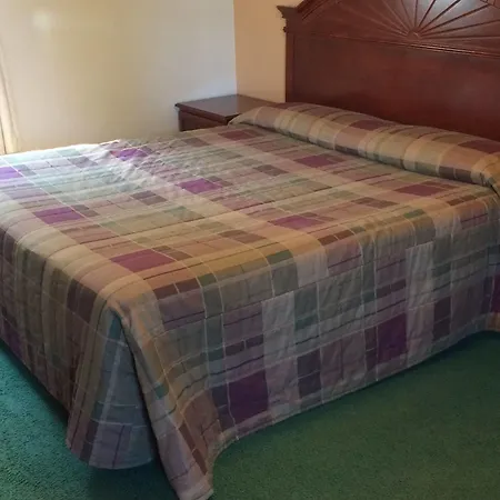 Howards Motel-2
