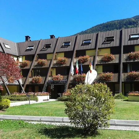 Centro Pineta Family Hotel&Wellness-2