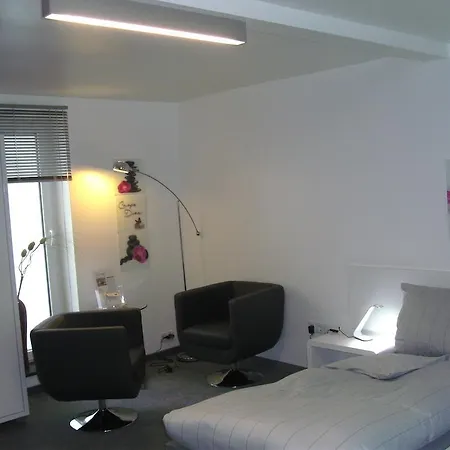 Hotel Ambiente-2