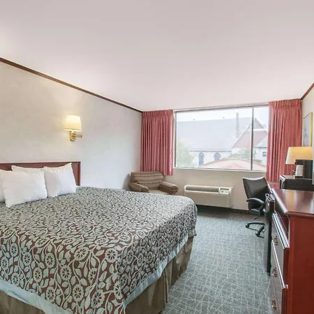 Schenectady Inn-2
