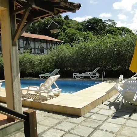 Pousada Jardim Comary-2