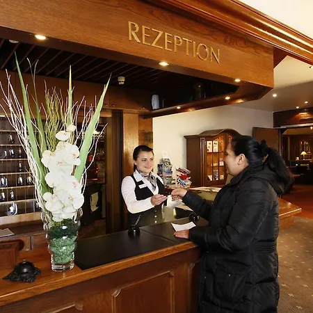 Centro Hotel Norderstedter Hof-2