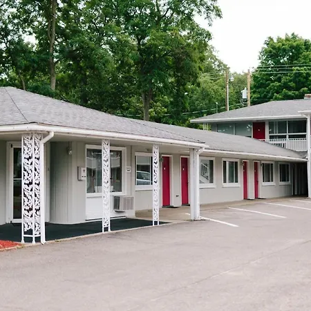 Grand Traverse Motel-2