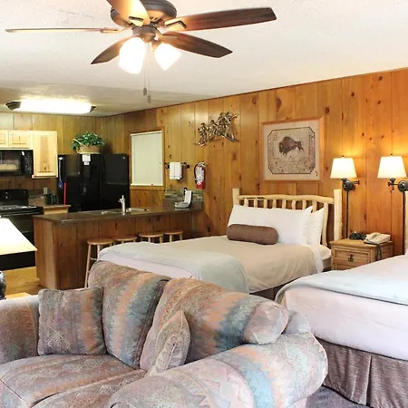 Copper King Lodge-2