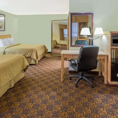 Days Inn By Wyndham Black Bear-3