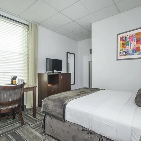 Hotel 140-3