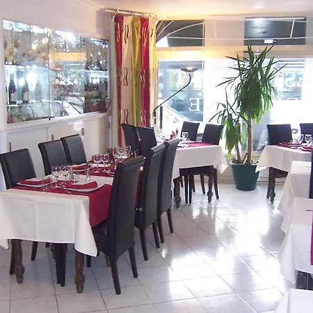 Hôtel Du Stade-3