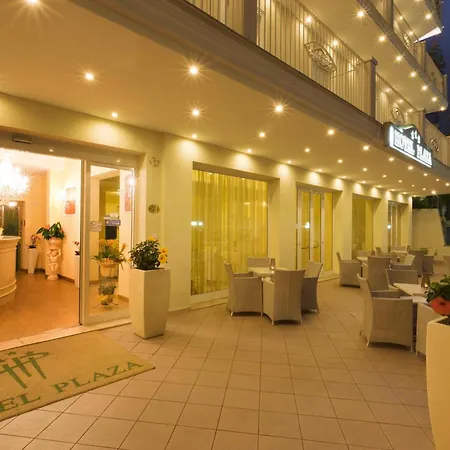 Hotel Plaza-3