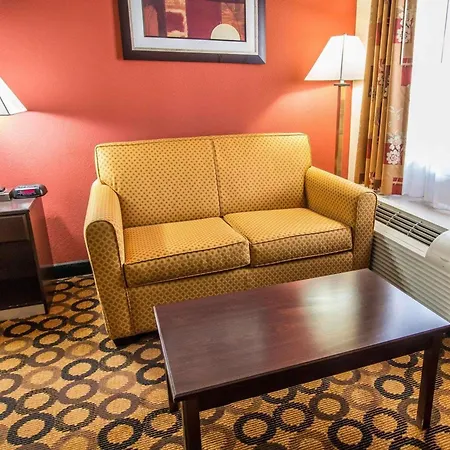 Econo Lodge Richmond Hill-2