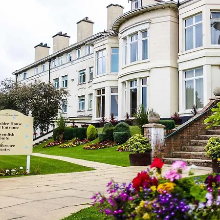 The Devonshire House Hotel-Free Parking-3