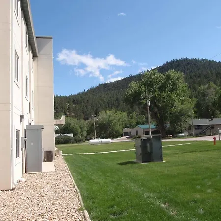 Econo Lodge-3
