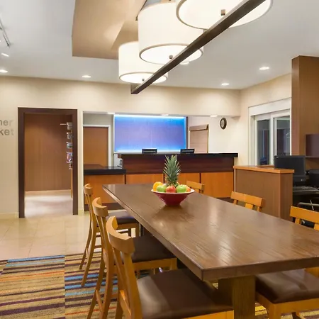 Amerivu Inn And Suites-2