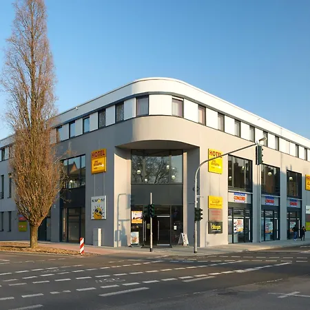 McDreams Hotel Mönchengladbach-3