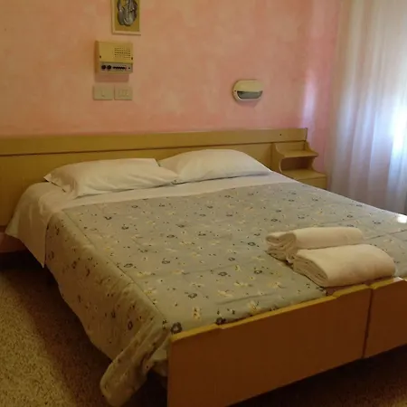 Hotel Suisse-3
