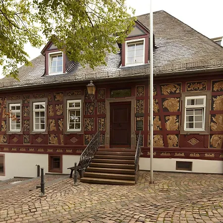 Hotel und Weinhaus Zum Krug-2
